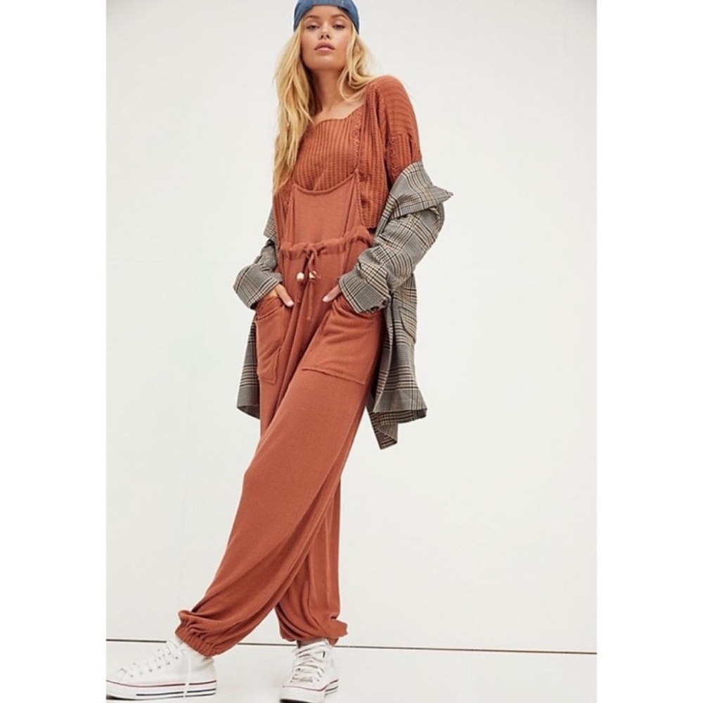 NWT Free People Dylan Knit Set Jumpsuit Sweater Set in Orange - Picture 1 of 2